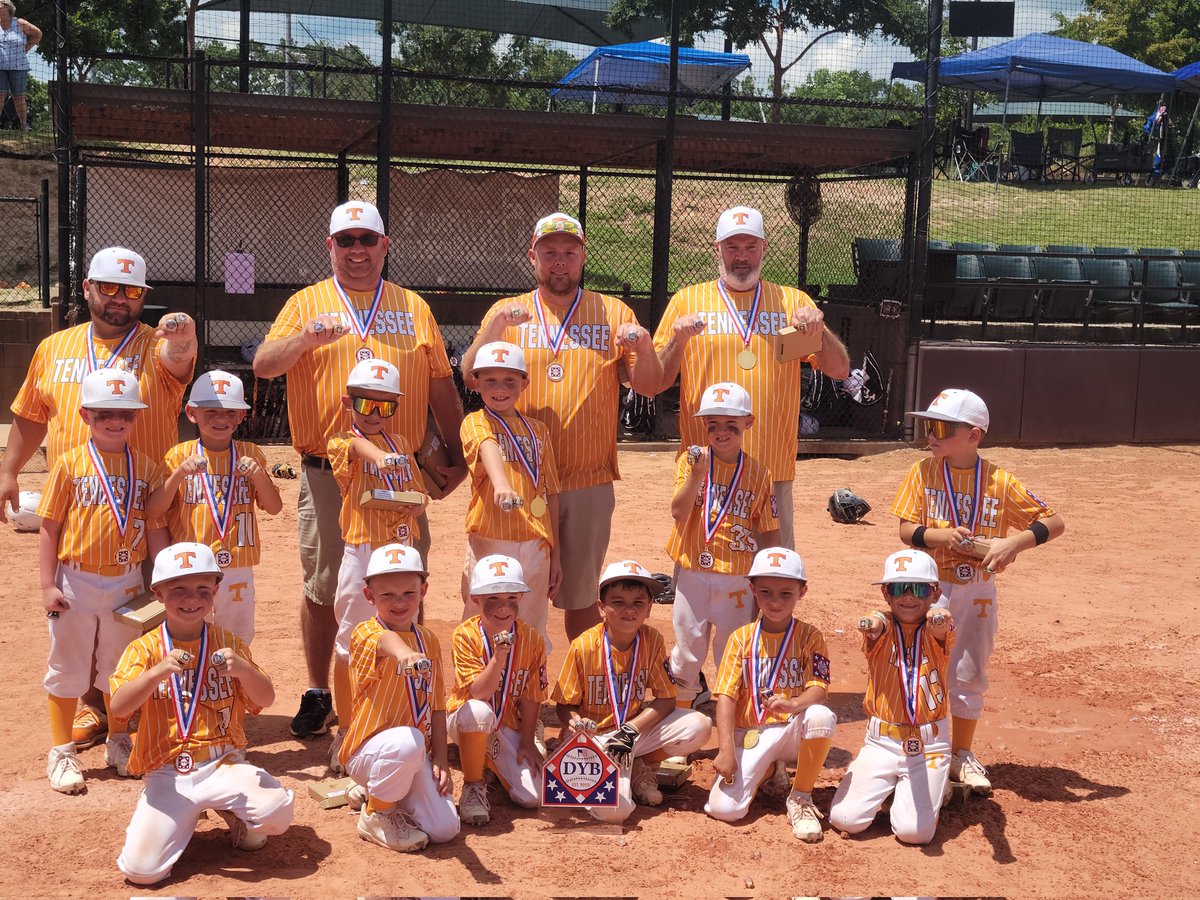 Your 2024 DYB world series are champs are bringing that trophy back home to TENNESSEE!!!@VolScoops <a href="/TheRonSlay/">Ron Slay</a> <a href="/1045TheZone/">104-5 The Zone 📻</a> @BarstoolTenn@