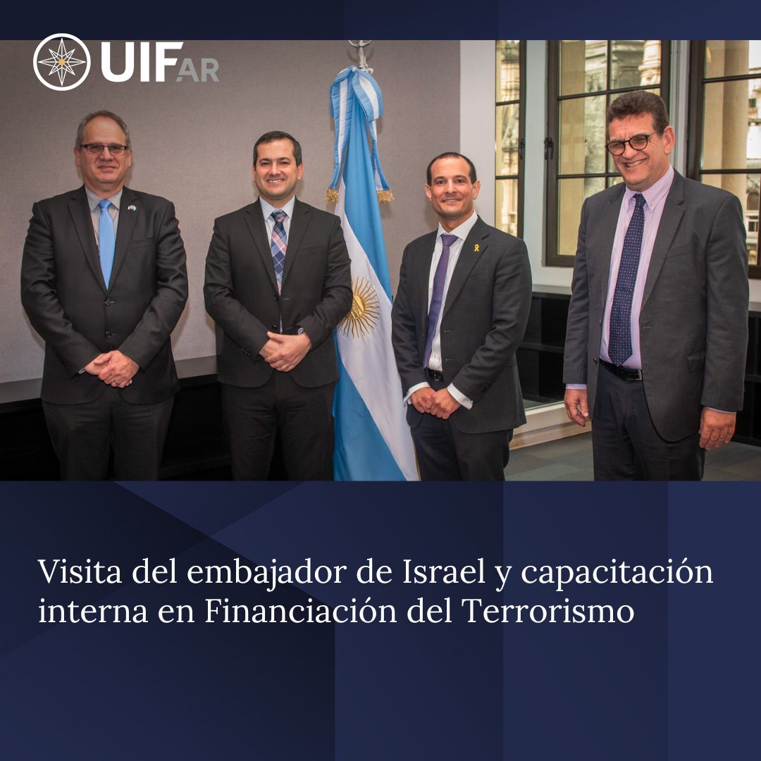 🇦🇷🇮🇱 Recibimos la visita del Embajador de #Israel , Eyal Sela, durante la jornada de capacitación en financiación del terrorismo, en la que se intercambiaron experiencias desarrolladas en la investigación, persecución y condena de ese delito. 

📲ℹ️ argentina.gob.ar/noticias/visit…