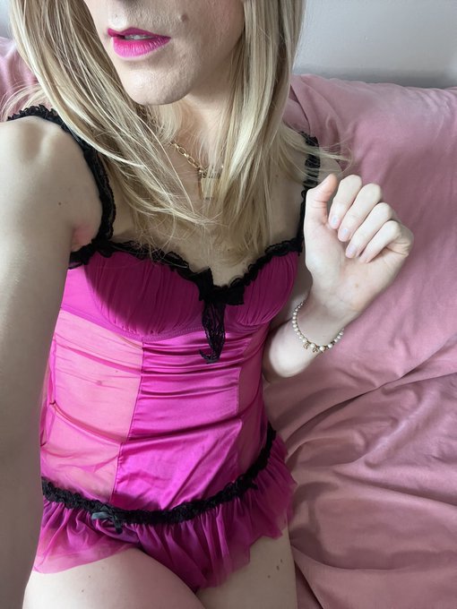 Melody is going LIVE now 😇 on #chaturbate   https://t.co/v8aqGAQ6OR  #sissy #trans #crossdresser #shemale<a href="/tag/chaturbate"class="tags">#chaturbate</a><a href="/tag/sissy"class="tags"><span>#sissy</span></a><a href="/tag/tgirl"class="tags"><span>#tgirl</span></a><a href="/tag/trans"class="tags"><span>#trans</span></a><a href="/tag/shemale"class="tags"><span>#shemale</span></a><a href="/tag/crossdresser"class="tags"><span>#crossdresser</span></a>