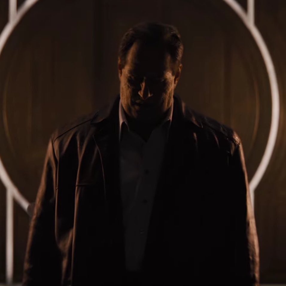 ‘THE PENGUIN’ takes place 1 week after the first film and leads directly into ‘THE BATMAN 2’

“We are the bridge between the 2 films”

(Source: ew.com/the-penguin-br…)