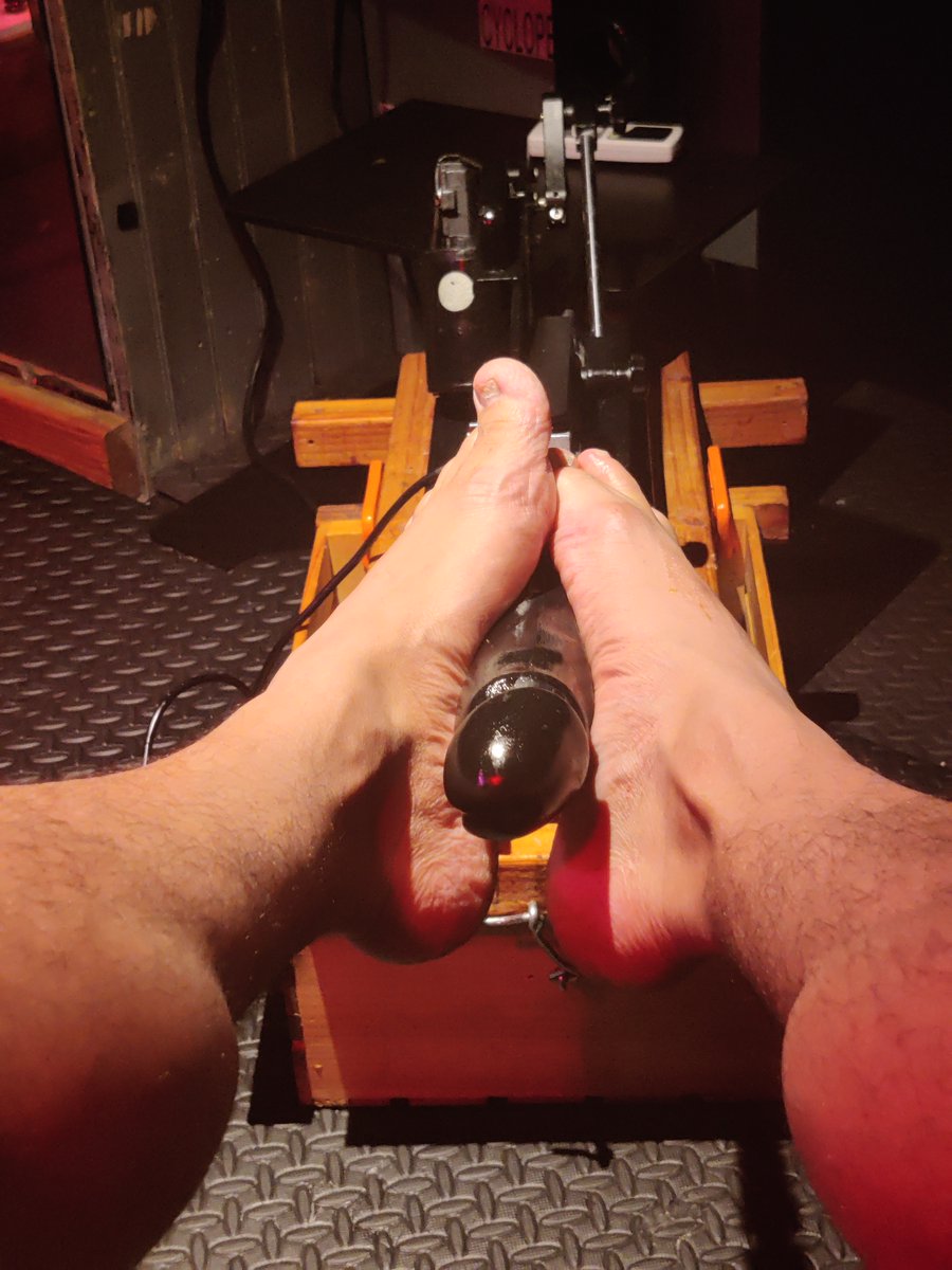 andreasboras's tweet photo. fuck machine fun!

I just uploaded new content on FeetFinder! Check it out here: https://t.co/00xnrlpD96 

#kinky #FOOTFETİSH #fuckmachine #bisexual https://t.co/KjPFMYojdd