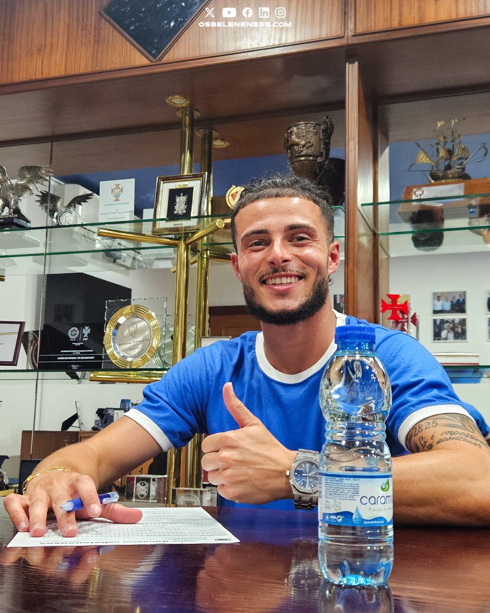 🤝 Rodrigo Domingues regressa ao Restelo!

O lateral esquerdo de 23 anos disputou 21 jogos (1440 minutos) no Olympiakos Nicosia na última época, depois de ter chegado ao Chipre em 2021/22. Bem-vindo de volta, Rudi! 💙⚽🙌

👉 Sabe mais em instagram.com/p/C9x3EUdIaqg #tweetpastel