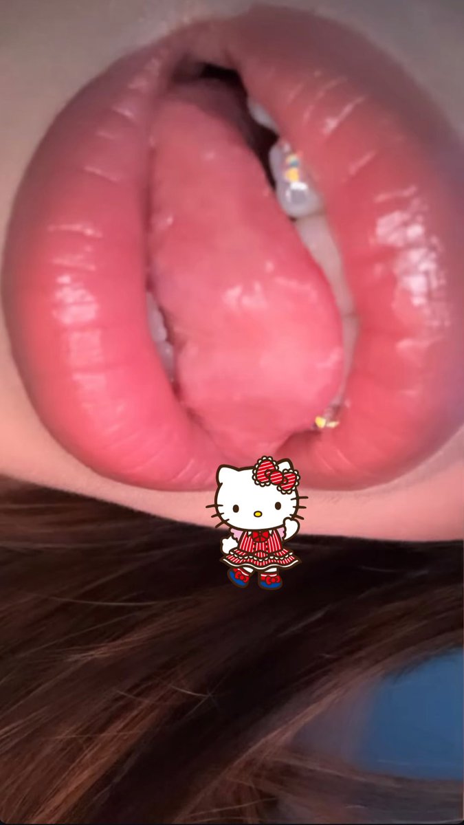usernameN789's tweet photo. Kiss💟💟💟💟💟💟💟 https://t.co/AqI3uHTaPM