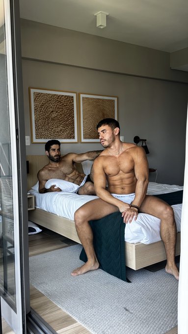 3 pic. You know you want a peek  New scene at https://t.co/9Ml7VulWI2 https://t.co/yHpGHKSzUC<a href="/tag/liveshows"class="tags"><span>#liveshows</span></a><a href="/tag/onlyfans"class="tags"><span>#onlyfans</span></a>