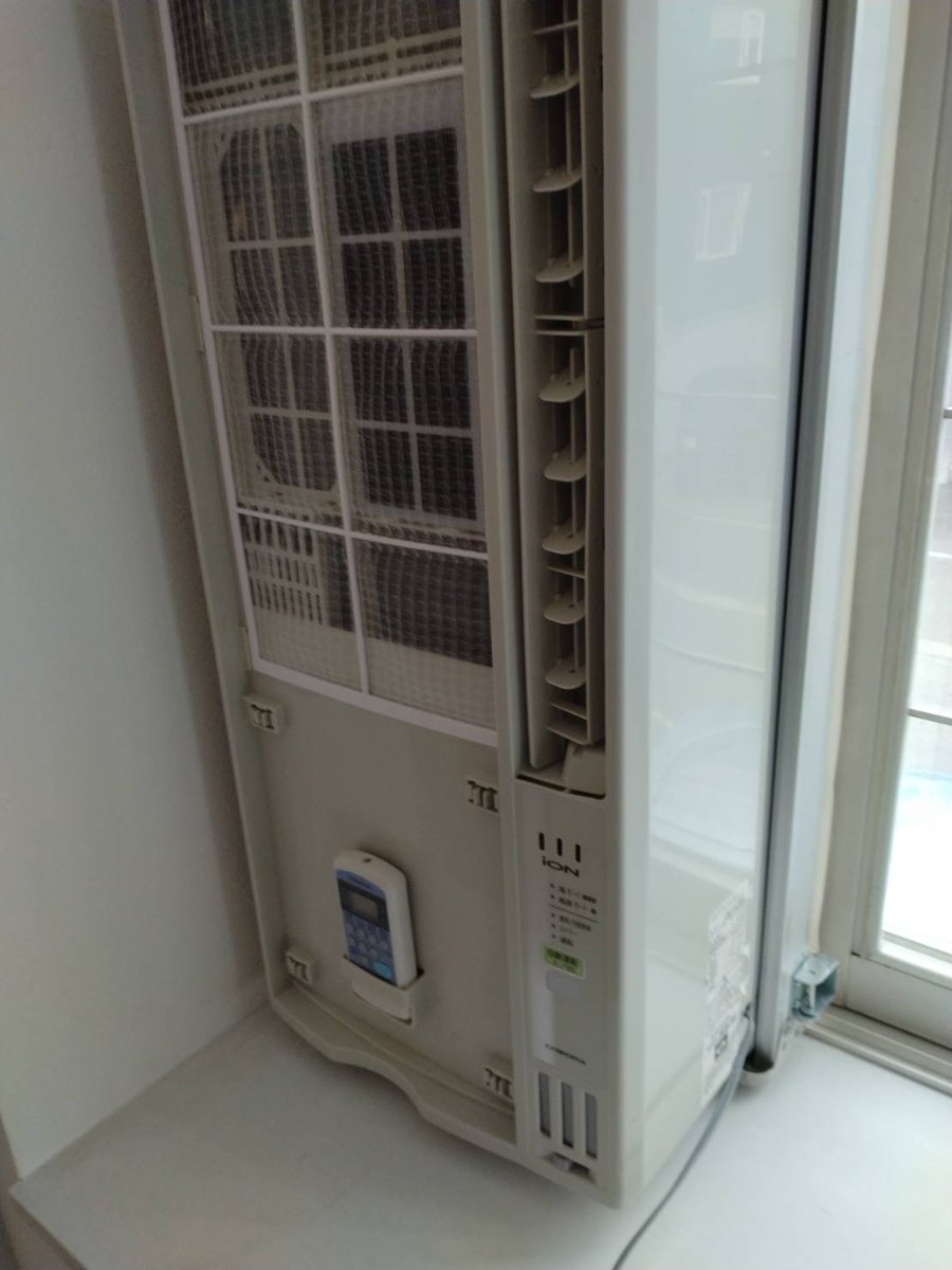 ko17966831's tweet photo. 最近のマスト設備エアコンを付けてみたけど反響なし💦
窓かけがダメだったかな？ https://t.co/Bt7oAUgAUS