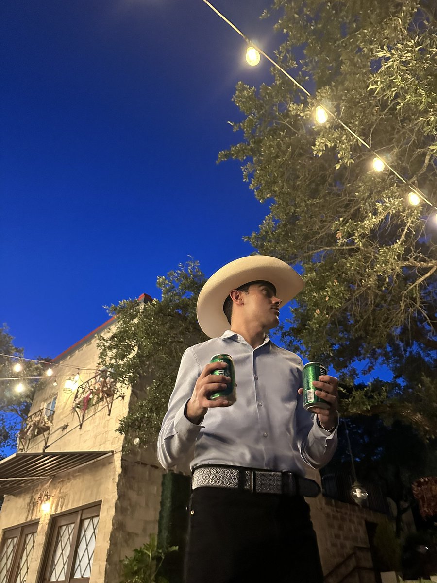 diegoasanchez9's tweet photo. https://t.co/NKQZKntY7a