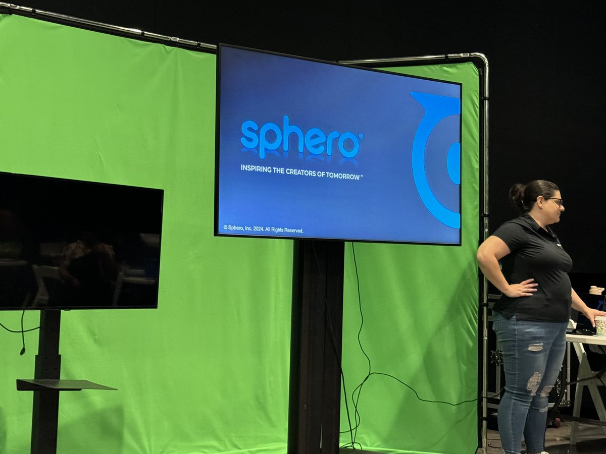JouetDaniels's tweet photo. It was an amazing day of learning with @SpheroEdu and STEM It Up Sports as we explored the cross-curricular integration of STEM and its possibilities in our schools! This is our ever evolving world…are we truly ready? #STEMEducation #STEMLeaders #STEMPrincipals @UNTDGradSchool https://t.co/H5Vo3sBrWD