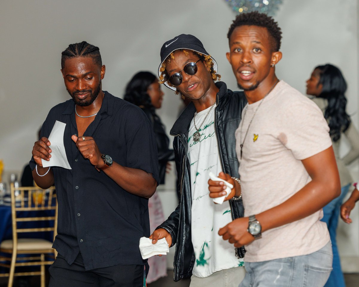 congolaise_de's tweet photo. Communauté Congolaise de Hamilton #GALA
30 Juin 2024 @Grand Olympia - thème: “le français dans nos foyers”. VIVE la RDC ! VIVE la CCH ! https://t.co/NFW2xSpbyX