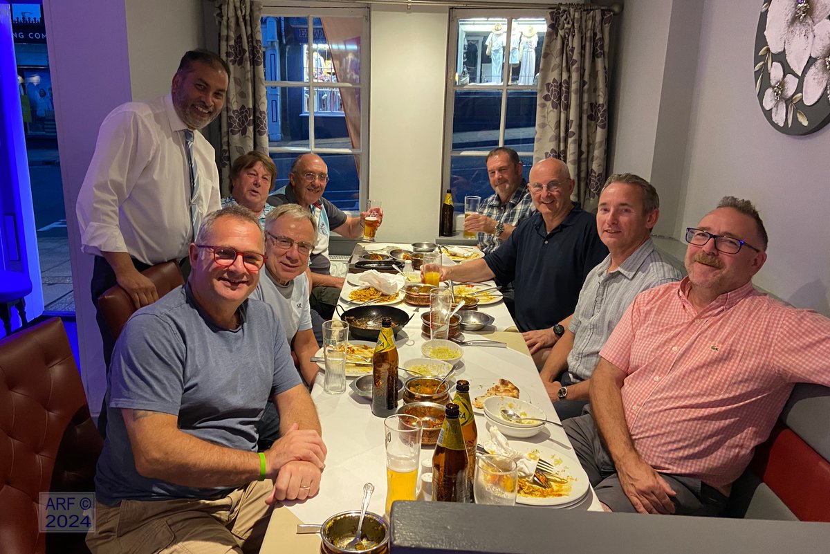 Lymington Lodge 7984 GP Meeting tonight followed by a curry. That's how meetings should always be concluded!