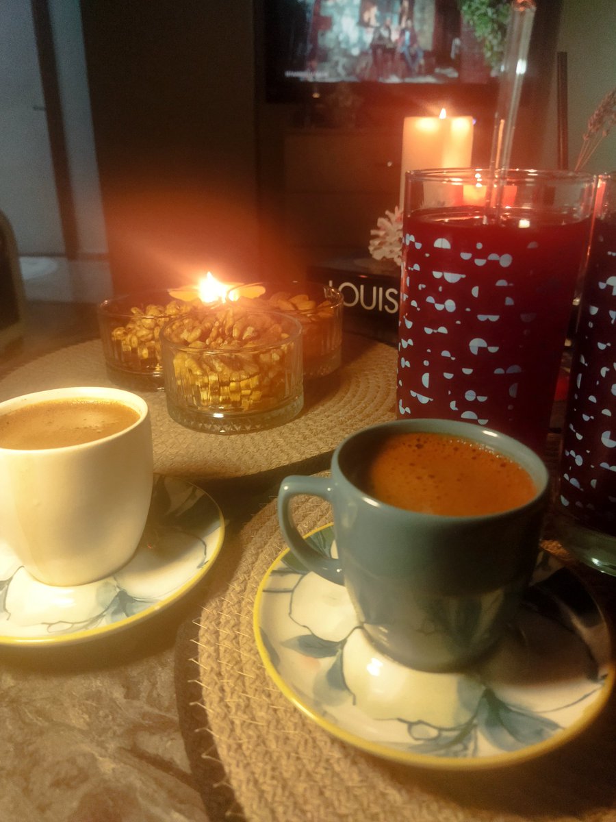 "Keşke tanımasaymışım" cümlesi kadar acısı varsa getirin kapıştıralım..#kahve