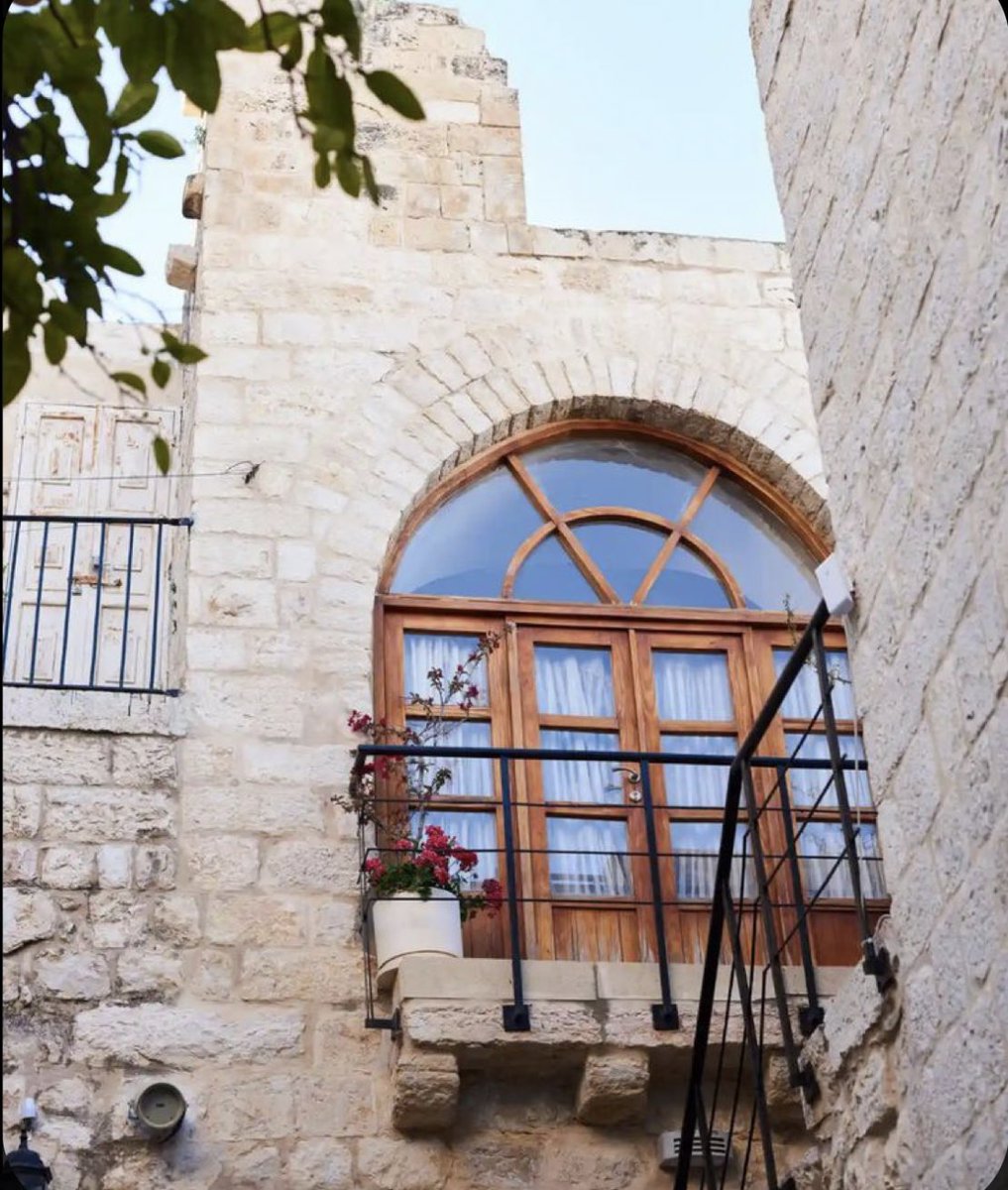 cesar_isaac5's tweet photo. Bethlehem, Palestine. https://t.co/OGzG19igiJ