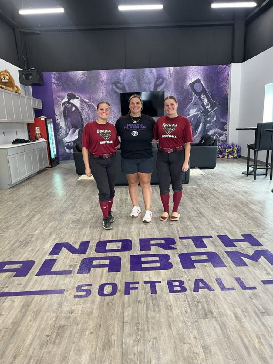 Henley Traywick (@henley_traywick) on Twitter photo Had a great time at the <a href="/UNASoftball/">North Alabama Softball</a> camp today! Thank you coaches <a href="/Acozart44/">Ashley Cozart</a> <a href="/CoachHawkinsUNA/">Whitney Hawkins</a> <a href="/hgshollenberger/">Hannah Shollenberger</a> Had a great time at the <a href="/UNASoftball/">North Alabama Softball</a> camp today! Thank you coaches <a href="/Acozart44/">Ashley Cozart</a> <a href="/CoachHawkinsUNA/">Whitney Hawkins</a> <a href="/hgshollenberger/">Hannah Shollenberger</a>