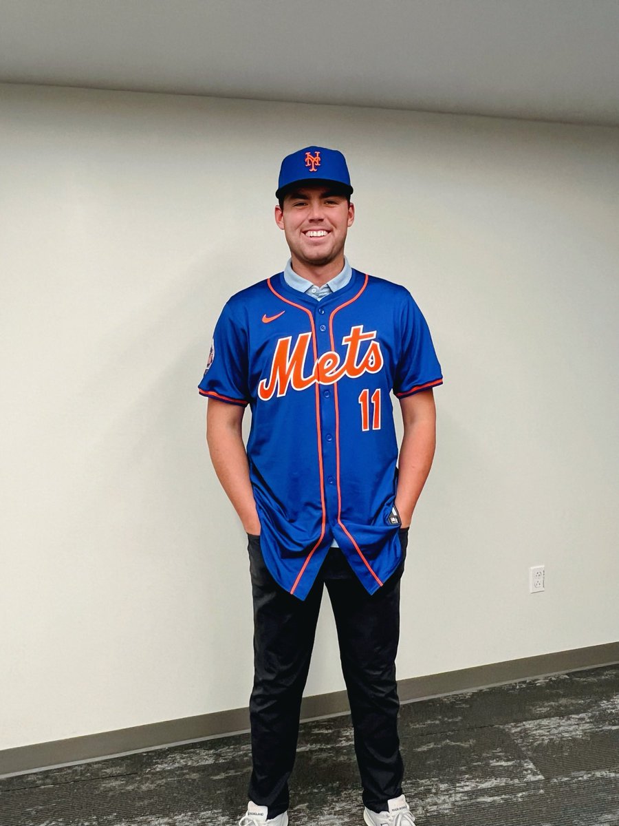 It’s official, Tanner Witt is a New York Met!!! I could not be prouder of this young man. Not just for what he can do on a baseball field but for what he does for everyone around him.  He makes the would a better place!! Go be you, Tanner, nobody better! @witnesstwitty