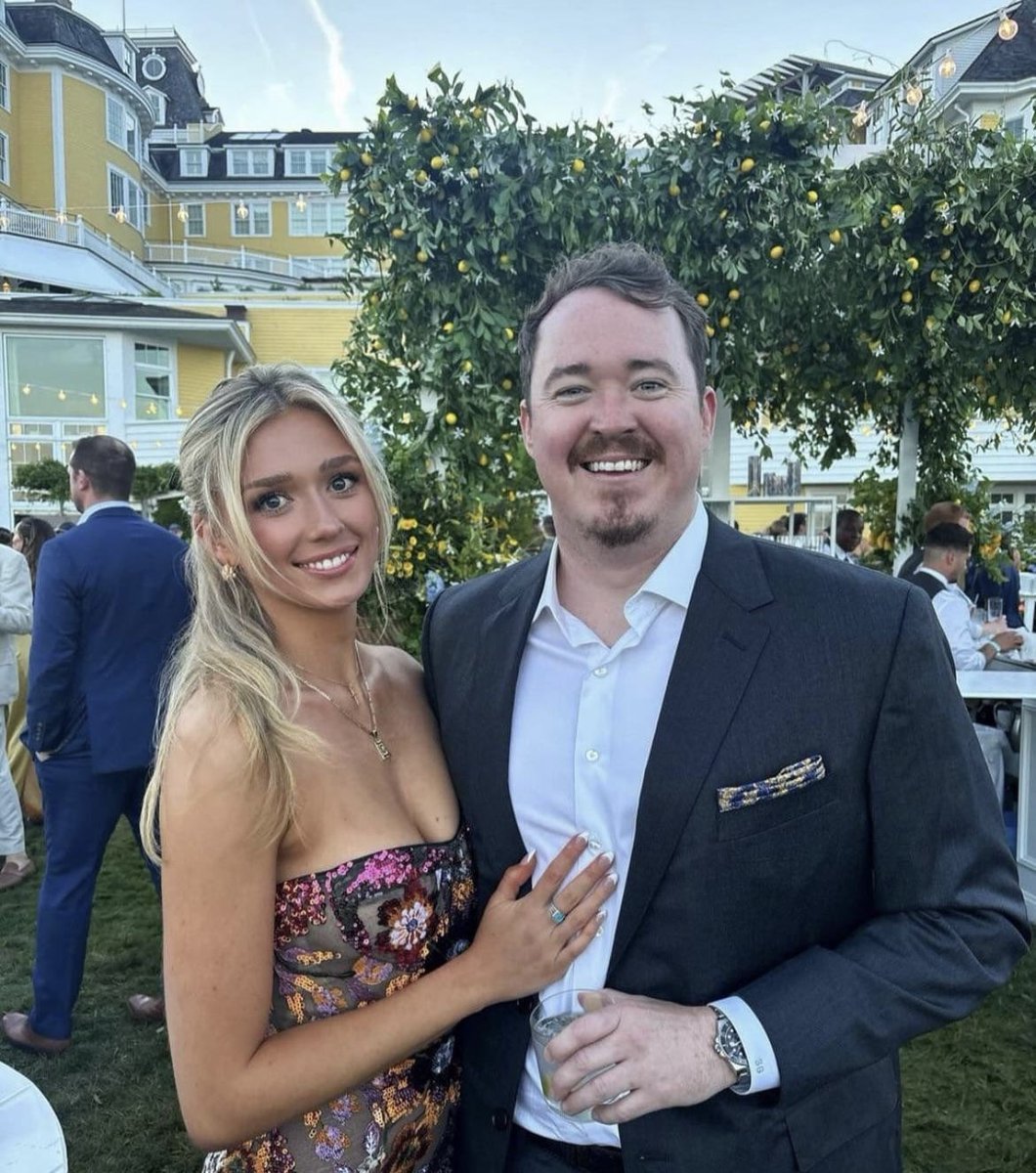 zackvoell's tweet image. this could be you but you bought the wrong ticker