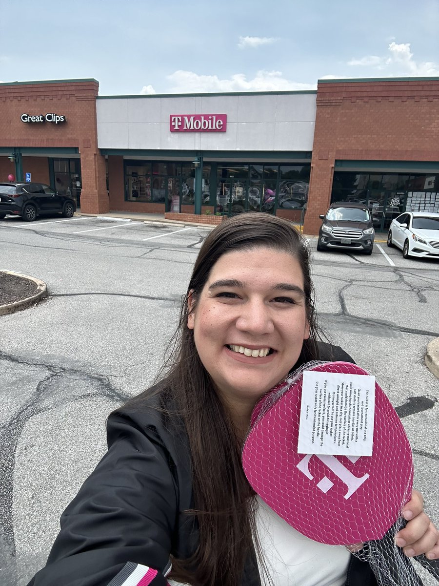 HAPPY T-Mobile Tuesday! 💕 I went on some store visits today in STL to check in on the STL EXP store, SiS new hires &amp; their managers doing their skills practices … and picked up the magenta pickleball paddles! 🤗  <a href="/JonFreier/">Jon Freier</a> <a href="/TMobile/">T-Mobile</a> @angieporterwill #VirtualTrainingManager