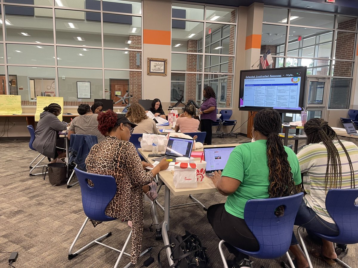 MsWardCFISD's tweet photo. So excited to see our @BleylCFISD ELAR department working together today to prepare for the new year! It was a successful day of team building, data analysis, strategy development, and lesson planning. Way to go, Brahmas! 💙🧡💙🧡
@MProvoCFISD @awmoulton https://t.co/tX6gD25Txj