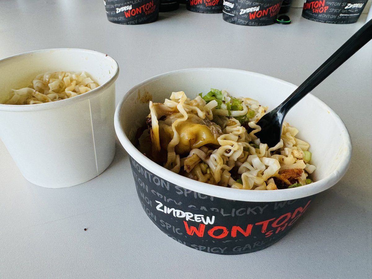 Very honored to have been part of the Pre-Comicon Panel at <a href="/EmersonLAcenter/">Emerson Los Angeles</a> , moderated by <a href="/kevinwinston/">kevinwinston</a> <a href="/DigitalLA/">Digital LA</a> for “Storytelling in Superhero &amp; Scifi” w/ <a href="/TheJudalina/">Judalina Neira</a> <a href="/TerryMatalas/">Terry Matalas</a> <a href="/ketomizu/">Keto Shimizu</a> <a href="/AgustiniGui/">Gui Agustini</a> and Marion Spates 🎤Ps: the food catered by #Zindrew were to die for!