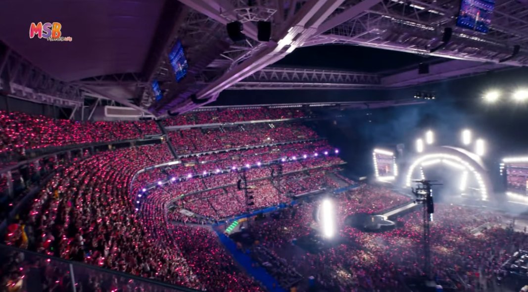 La calidad de la transmisión, el manejo de cámaras, los ángulos para mostrar la inmensidad del Bernabéu. Lo de Karol G es histórico y es imposible no alegrarse por el éxito que está teniendo una mujer colombiana en la industria.