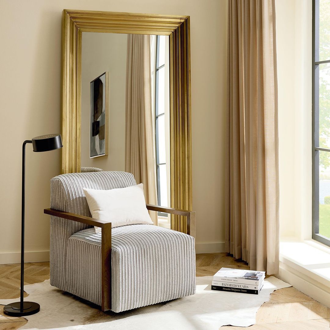 Bassett Furniture tweet media