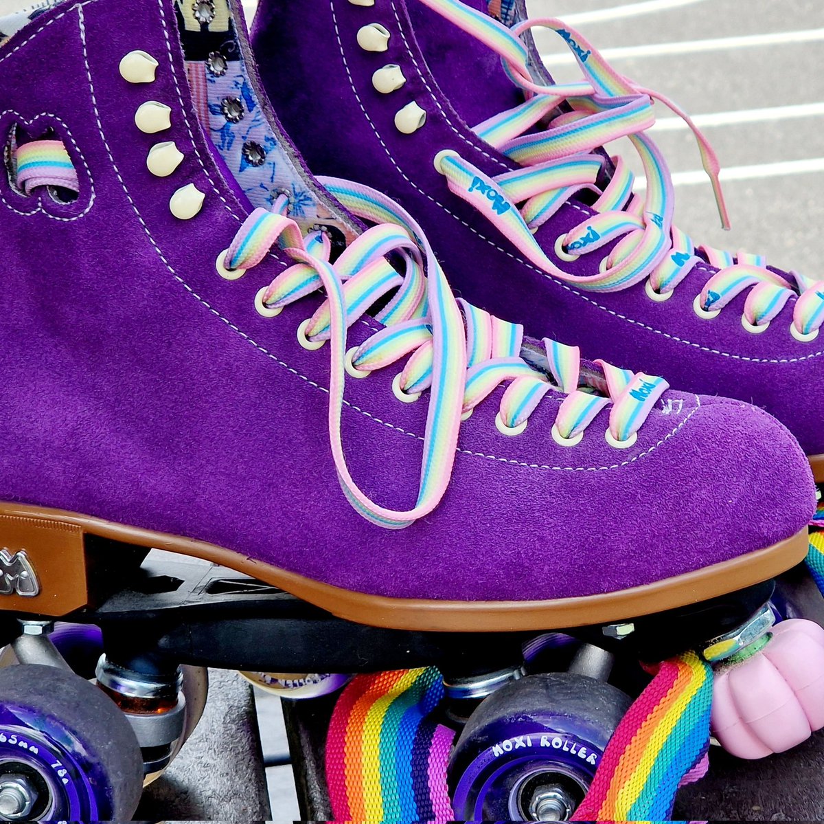 GillianAnn_'s tweet photo. Rollerskating, skateboarding, and electric go-karting.
#SummerVibes #4of42 #OneWildAndPreciousLife https://t.co/RzkqBsYXIL