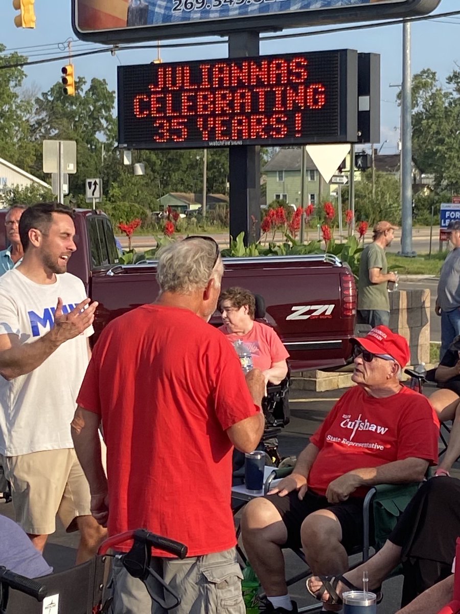 MuirForMichigan's tweet image. Another beautiful Michigan summer night spent installing signs in Kalamazoo and Van Buren counties - along with a stop off at the 35-year celebration of Julianna's Restaurant! Together, we will Revive Our American Republic!