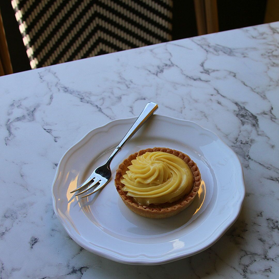 Celebrate National Lemon Day with St. Honoré Bakery!  

Enjoy our delicious Tarte au Citron - perfect for a sunny day! 🍋☀️  

#NationalLemonDay #StHonoreBakery