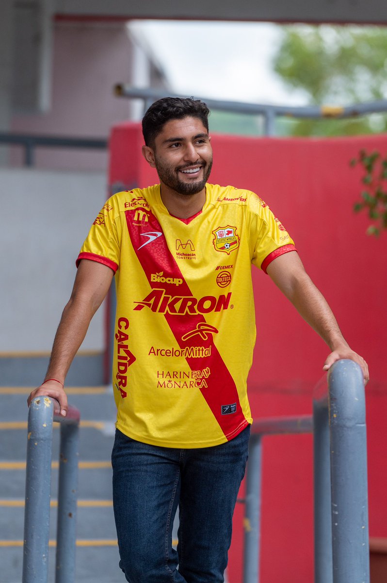C_A_Morelia's tweet photo. ¡Mamááá! Todos son hermosos, también lo jerseys 🙂😎

1, 2, 3 o  4 

#AmorCabrón https://t.co/wtch4zRrHm