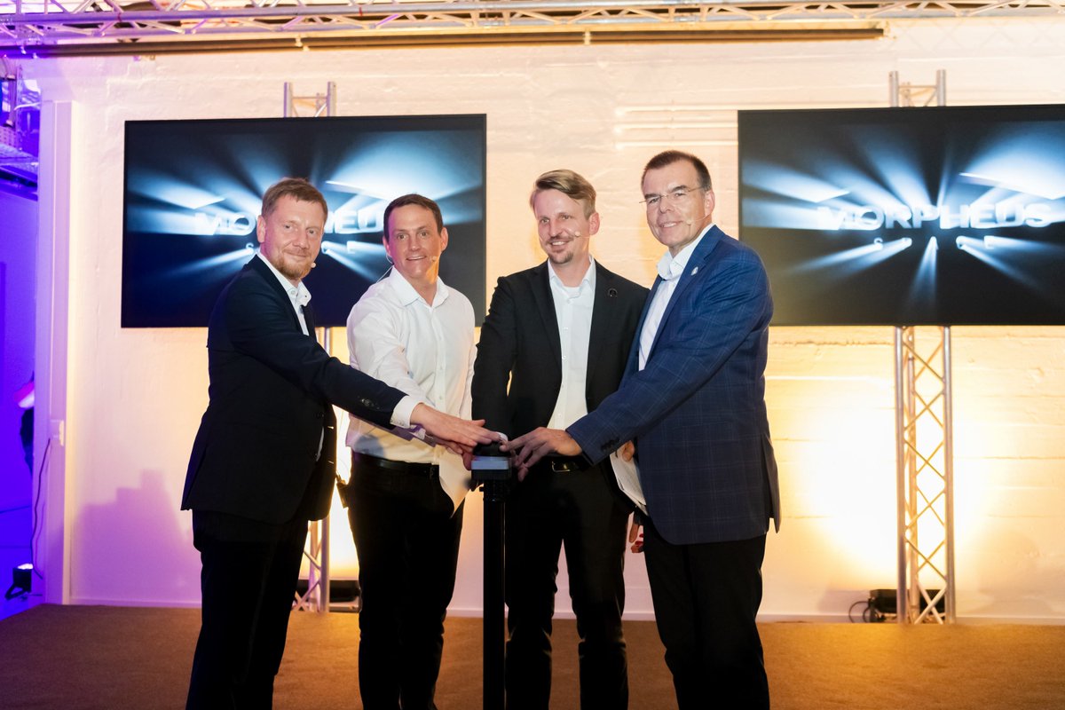MorpheusSpace's tweet image. 🚀 Today we celebrate the official grand opening of our "Reloaded" facility in Dresden! 
With 100 units planned for its first year, the "Reloaded" facility aims to lead the #spaceindustry in mass manufacturing #spacesystems to meet the growing demand of #NewSpace. 
#propulsion
