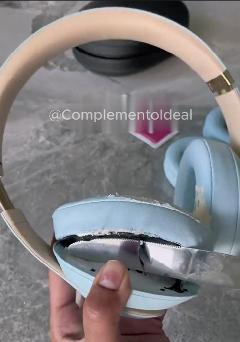 ComplementoIdea's tweet image. Cómo REPARAR ALMOHADILLAS AURICULARES ROTOS - Mira Estos BEATS #amazon #ASMR en youtu.be/4cYGl6sUdAM?si…