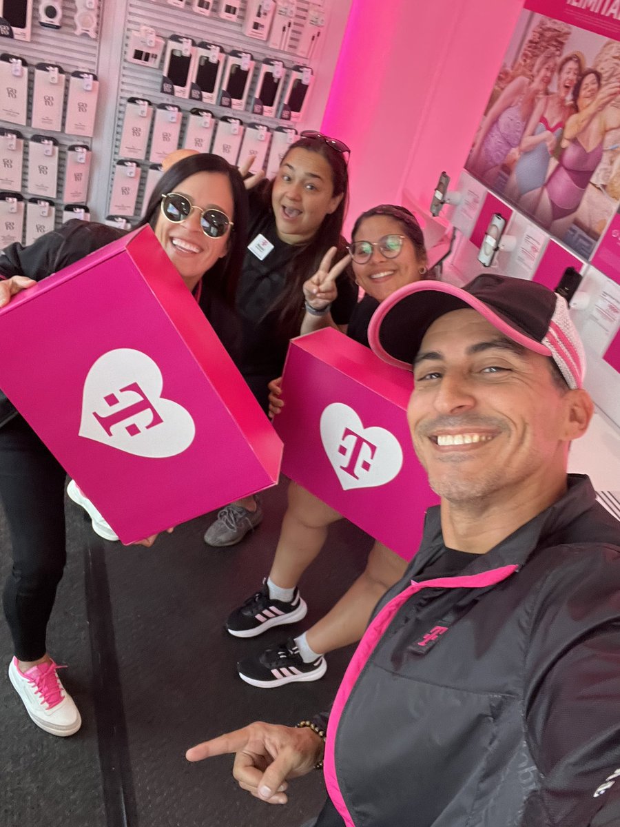 Ramón Rodríguez 🌊 (@elbuzo20) on Twitter photo Just arrived!! Thanks <a href="/JonFreier/">Jon Freier</a> and #TMobile for the gifts. Thanks to the #TMobileTrucksPR team and for their Customer Experience commitment and our leadership team that always supports our development. <a href="/JEMartel/">Jorge Martel</a> <a href="/WencyBaerga/">Wency Ann Baerga</a> <a href="/Josuet75/">Josue</a> Fire up the grill 🔥🥩 Just arrived!! Thanks <a href="/JonFreier/">Jon Freier</a> and #TMobile for the gifts. Thanks to the #TMobileTrucksPR team and for their Customer Experience commitment and our leadership team that always supports our development. <a href="/JEMartel/">Jorge Martel</a> <a href="/WencyBaerga/">Wency Ann Baerga</a> <a href="/Josuet75/">Josue</a> Fire up the grill 🔥🥩