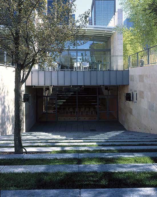Will forever be in love with the architecture of the Nasher Sculpture Center