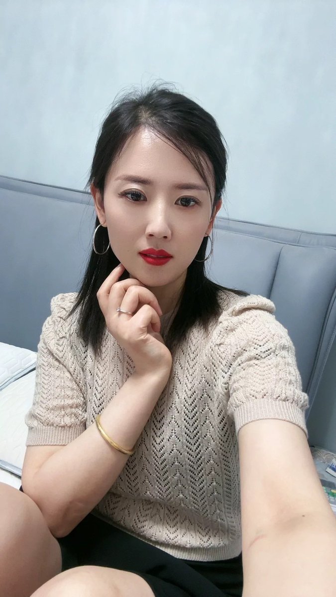 山东临沂36岁的超市老板娘燕子 https://t.co/O3NCIJHfGt