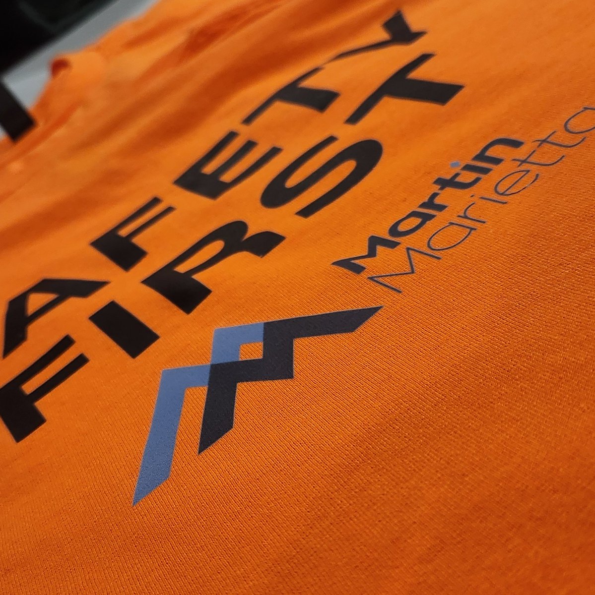 Tangofoxtrotvob's tweet image. Hello everyone, we are excited to announce that our top-selling shirt colors are Safety Orange and Safety Green! We want to express our gratitude to the Martin Marietta Belgrade quarry for their recent order. #prioritizingsafety #gildantshirt #tangofoxtrot #safetyorange
