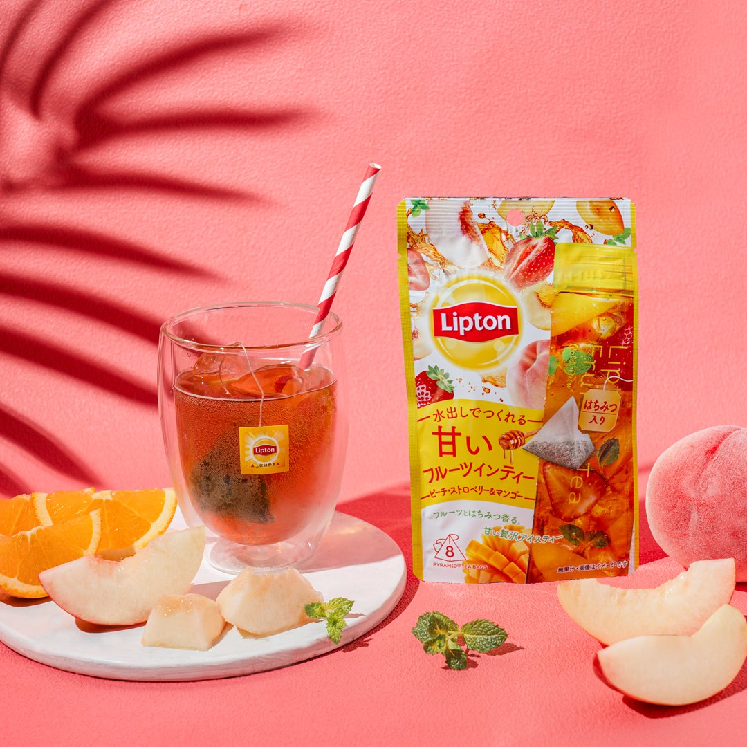 リプトン の #甘いフルーツインティー はもう飲んだ？🍑 水出したった3