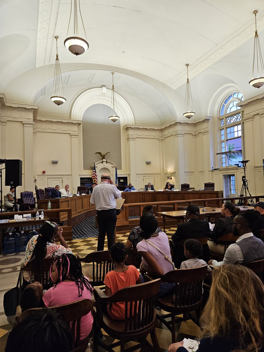 Tonight, the <a href="/CCM_ForCT/">CCM-CT</a> 119K Commission held a community conversation on empowering CT youth at Hartford City Hall. We heard inspiring and thoughtful testimony on how to better prepare our students for post-secondary success, and to create alternative pathways to success.