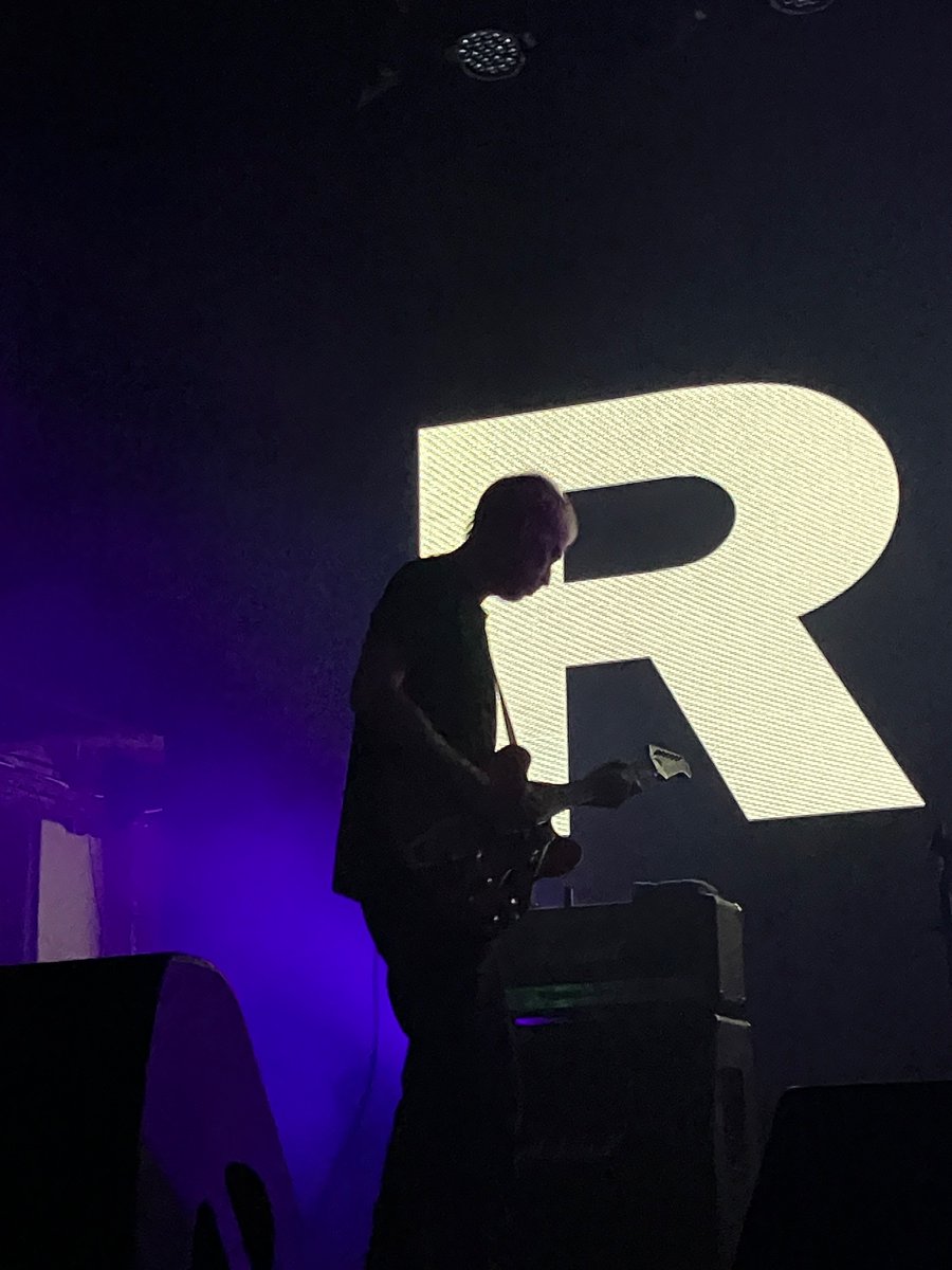 carol👿 tweet media