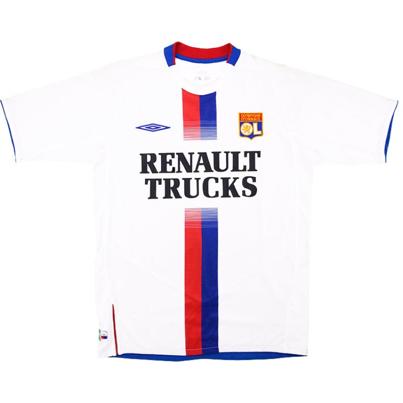 JUST_KIT_'s tweet photo. 2004/05 Olympique Lyonnais HOME KIT
✅️ I love this color combination🤍❤️💙
✅️ Essien &amp; Benzema
✅️What is your best kit?

#footballkit #footballshirt #soccerjersey #kit #jersey #football #soccer #umbro #lyonnais #essien #benzema

📷 Citi Sports, getty, Football kit archive https://t.co/MxaPEKKrOz