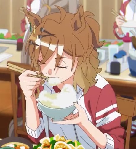 箸を下の方で持ちすぎているポッケちゃん可愛い