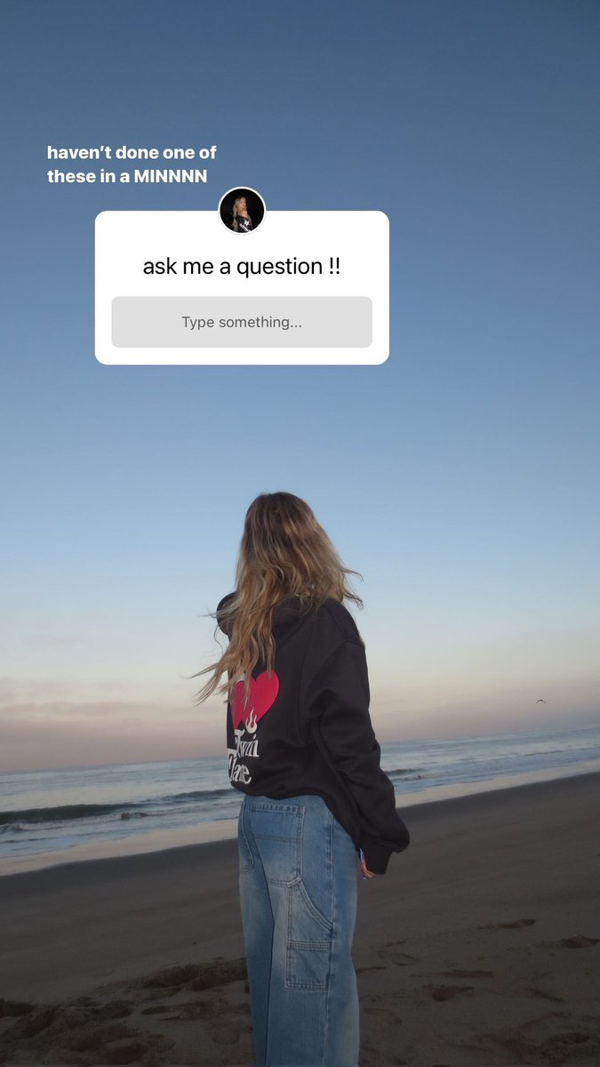 emilymitless's tweet photo. [THREAD] Emily's Instagram Story Q&amp;A

#EmilyKelavos https://t.co/UQmIF6Ic7o
