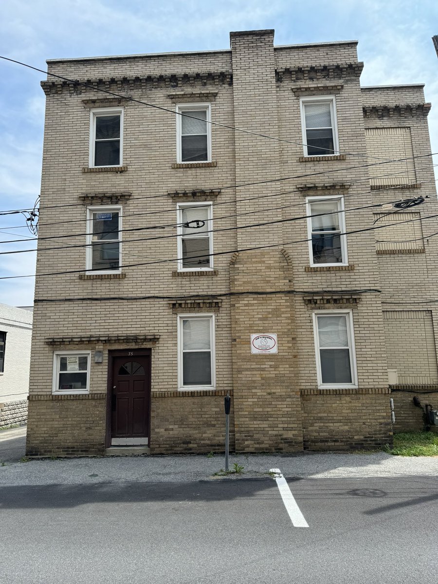 After 30+ years I finally made it back to my Alma Mater, IUP. I visited United ES where I did my student teaching before making it to Davis Hall where I typed my first lesson plans on some of the only computers on campus. Visited my old apartment and the Oak Grove. #IUP