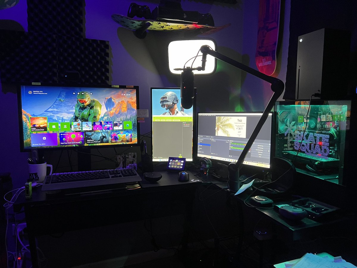 SKATEric_'s tweet image. PUBG Player Plays PUBG!

#TWITCH #XStreaming
#PUBG #PUBGPartner 
#PUBGBG #SKATESQUAD

TWITCH.TV/SKATEric_
X.com/SKATEric_