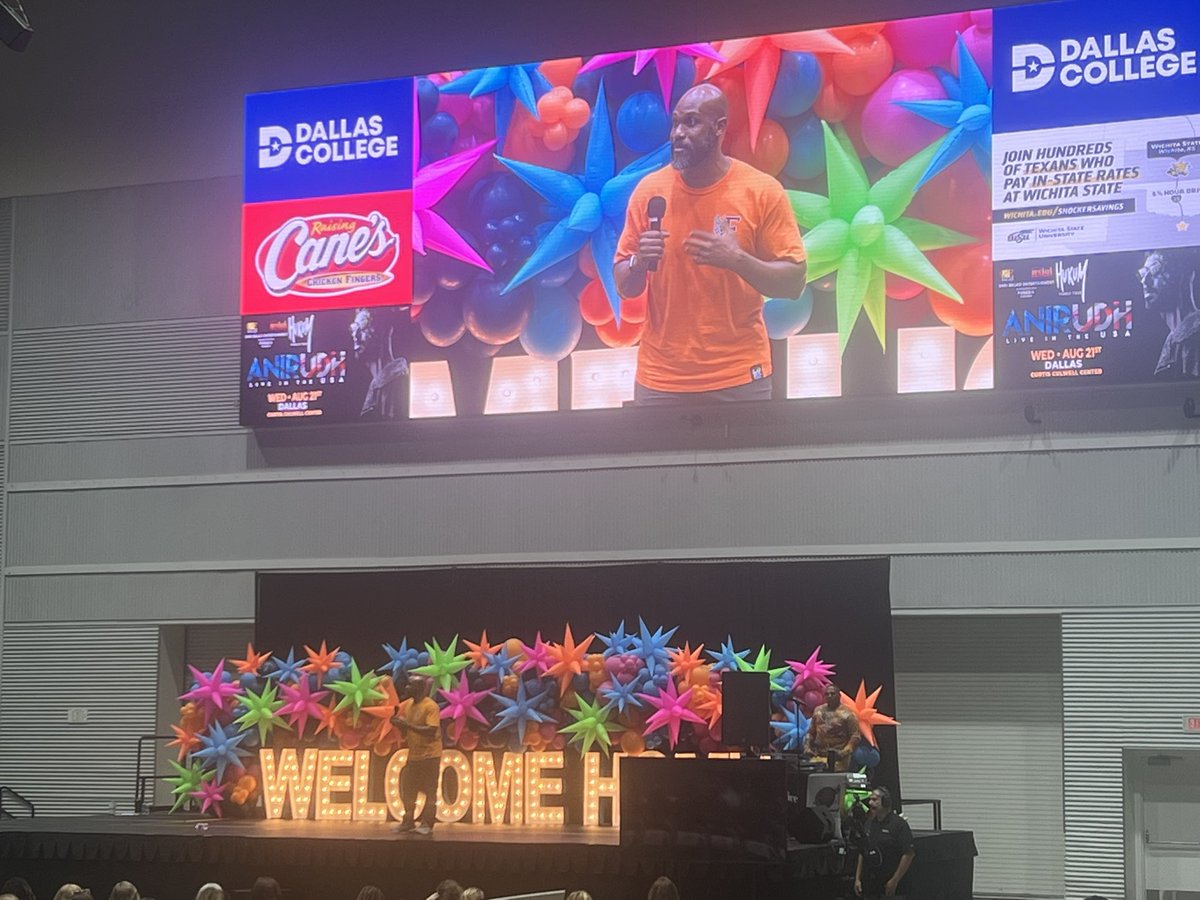 We are so excited to welcome our new Eagles 🦅 home! It’s going to be a great year! #WelcomeHome #soaringsteadhamstyle