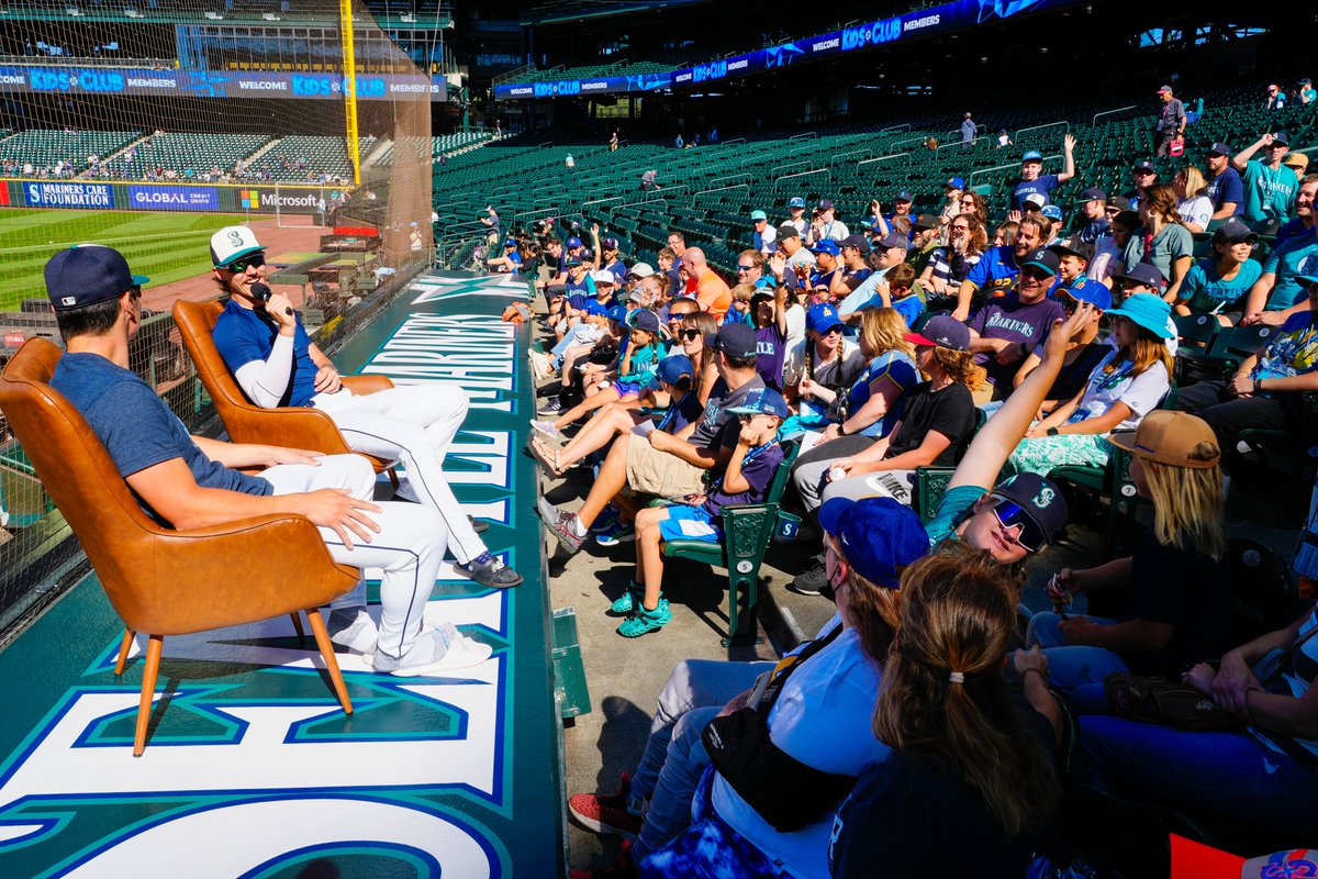 TMobilePark's tweet photo. Our youngest fans got to hear from @Bryce_miller9 and @BJW002 before today’s game!

Join the @Mariners Kids Club and gain access to future Kids Club Early Gate opportunities 👉 https://t.co/TQWd1ycfDl https://t.co/sC2QrauSfp