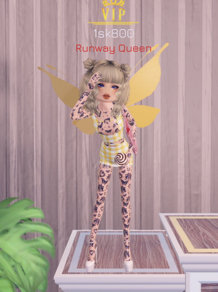 LilyGustave's tweet photo. #dresstoimpress  can’t stop ✋ 🔜 no https://t.co/u6kUa60RA4