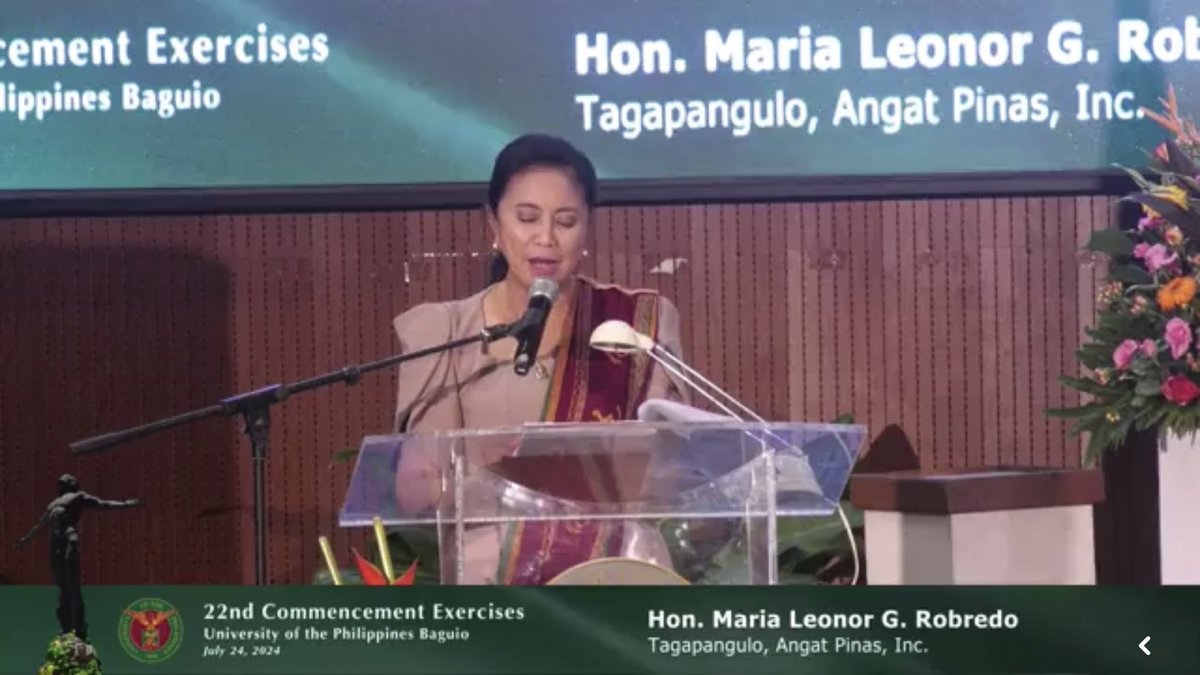 iam_jniest's tweet photo. To be fair, nasa UP Baguio ngayon si Atty. @lenirobredo para sa graduation rites PERO nasa Pilipinas at nakamonitor siya sa mga nagaganap sa #CarinaPH.

Ibang usapin yung incumbent VP na umalis ng Pilipinas.

#NasaanAngBisePresidente https://t.co/JKn3ftHCGu