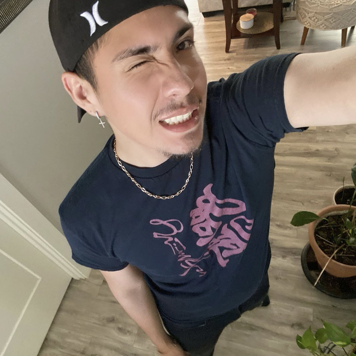 dxnniitxt's tweet photo. latino boy ass moment🙀(i don’t like it in there😿) https://t.co/RWUBUVKx46