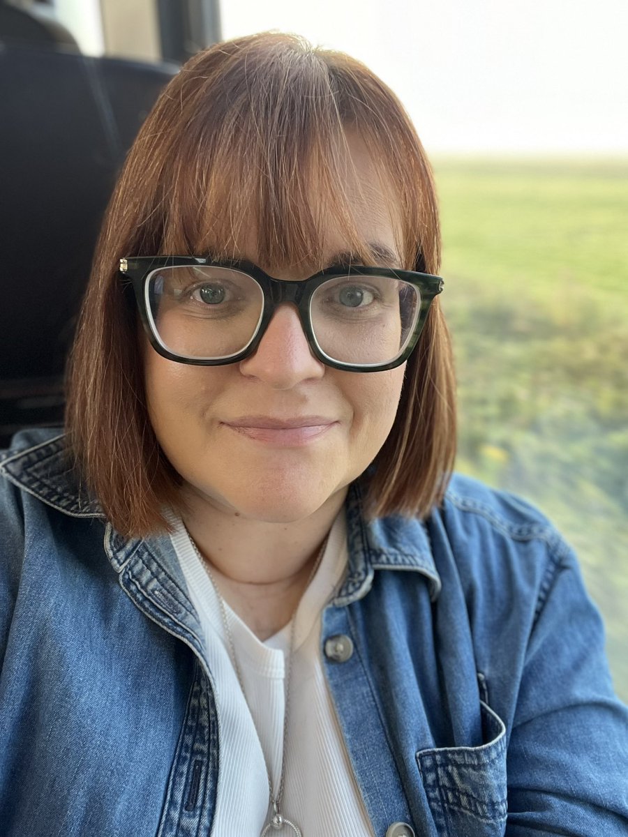 natslou28's tweet photo. In early train to London to attend @theRCN  council meet which will observed by RCN board members . On behalf @RCNEastern myself @NurseCharr and Emmanuel will be attending . We try share our day via twitter . #ValueNursing #TeamEastern https://t.co/q5TU7tSKej