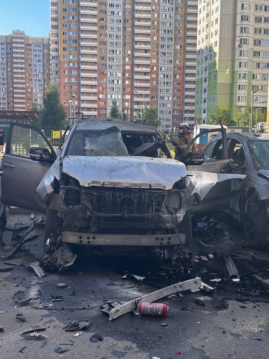 Fria Ukraina tweet media