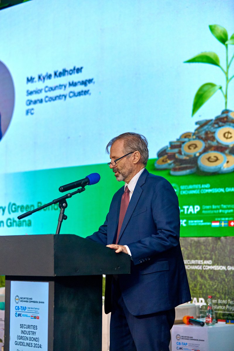 IFCAfrica's tweet photo. .@IFC_org &amp; @SECGhana launched Ghana's Green Bond Guidelines. Supported by @SwissEmbAccra &amp; @Sida, these guidelines ensure transparent green bond issuance to boost investment in renewable energy &amp; clean transportation for #Ghana's climate goals. ➡️https://t.co/o1ZPMfc5Dz https://t.co/92eJ25D4W6