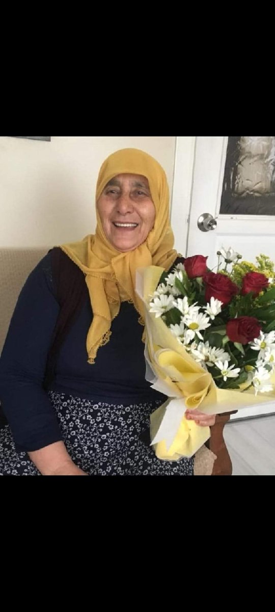 Eş Genel Başkanımız Sayın Tuncer Bakırhan'ın annesi İpek Bakırhan'ı kaybetmenin üzüntüsünü yaşıyorum. İpek anneye Allah'tan rahmet, Bakırhan ailesine başsağlığı diliyorum.